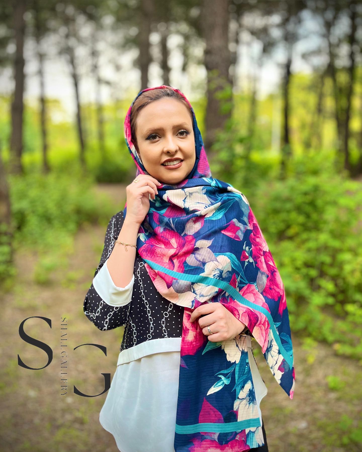 شال بامبو گل دار